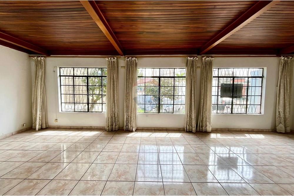 Casa - Venda - Guarulhos , São Paulo - 9899f03c-2ad1-42a8-a286-65a25e723992.jpeg - Sala - 631421016-6