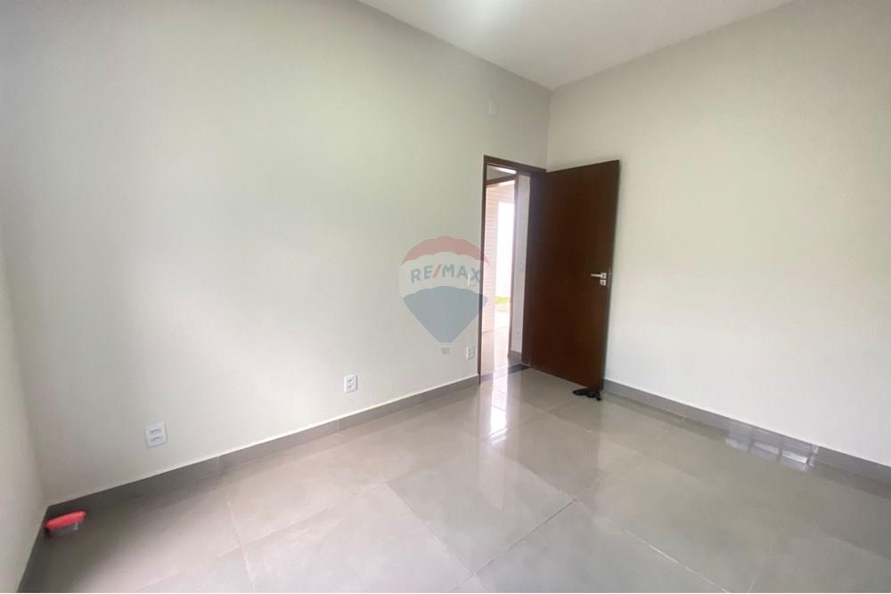 Casa - Alugar - Botucatu , São Paulo - WhatsApp Image 2025-09-29 at 11.31.27 (2).jpeg - 630481082-261