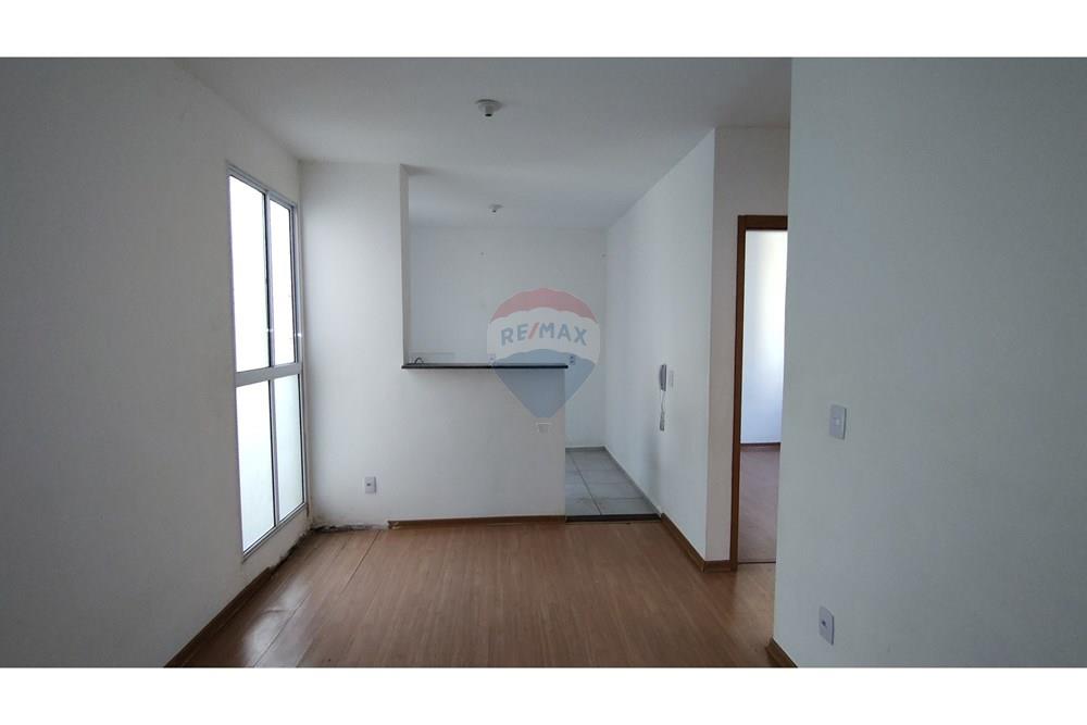 Apartamento com 2 quartos à venda, 39m² — foto 1 de 15