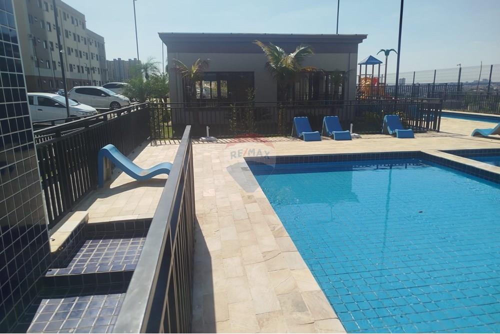 Apartamento à venda com 2 quartos, 45m² - Foto 20
