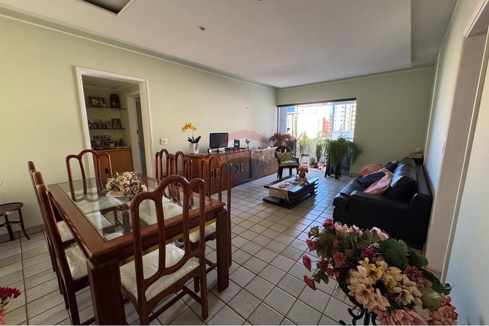 Apartamento com 3 quartos à venda, 137m² — foto 15 de 21