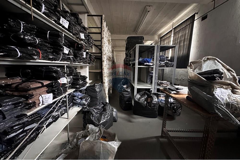 Galpão - Venda - Petrópolis , Rio de Janeiro - 20250623_132042974_iOS.jpg - 630131055-20