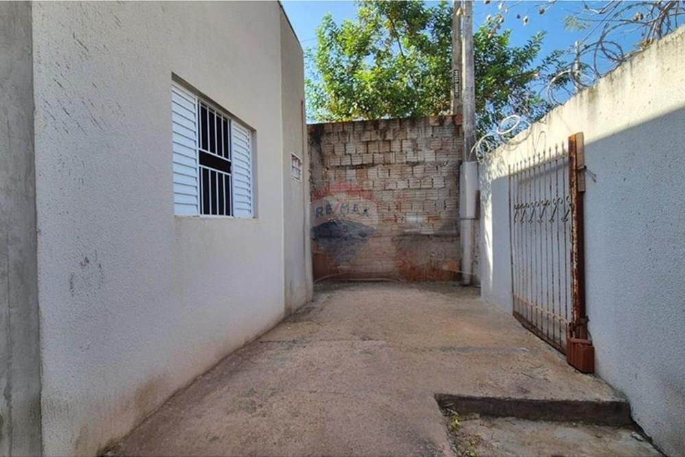 Casa com 3 quartos à venda, 122m² — foto 3 de 20