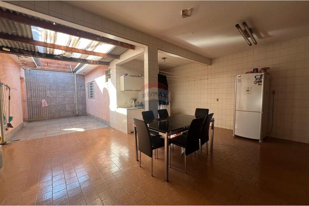 Casa - Venda - São José do Rio Preto , São Paulo - d7dbcd54-979b-4235-918d-6a9c2b51221e.jpeg - Quintal - 631481003-243