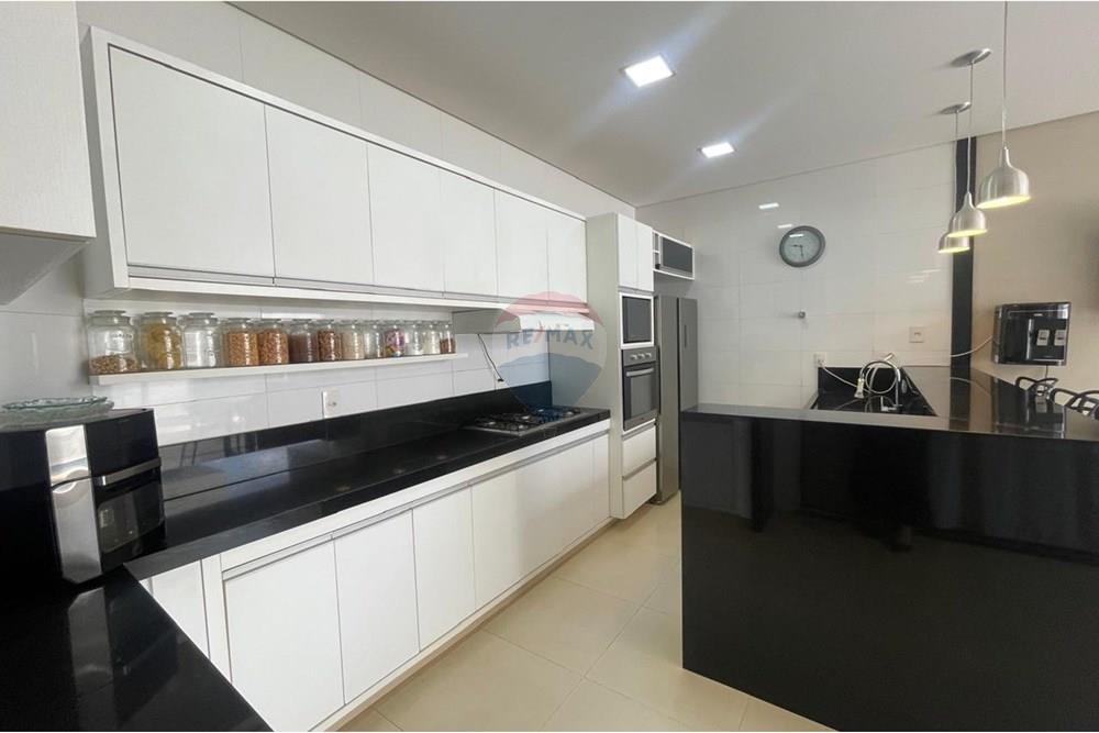 Casa de Condomínio - Venda - São José do Rio Preto , São Paulo - c1576e46-f9e8-4d32-b771-40ac77478a5b.jpeg - 631481003-180