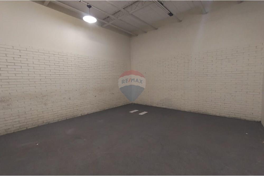 Ponto Comercial/ Loja - Alugar - São José dos Campos , São Paulo - IMG-20251010-WA0171.jpg - 631461047-36