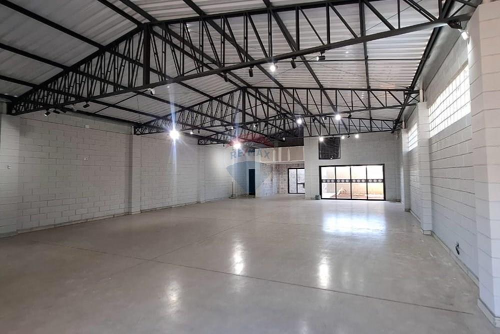 Galpão - Alugar - Botucatu , São Paulo - WhatsApp Image 2025-10-01 at 12.28.20 (2).jpeg - 630481079-128