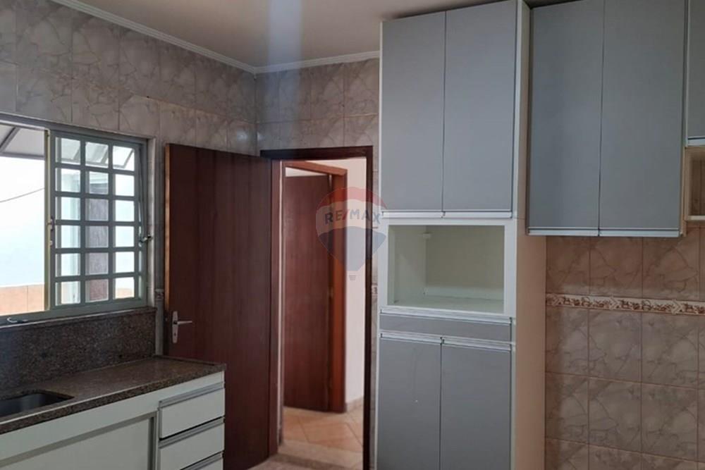 Casa - Alugar - Botucatu , São Paulo - WhatsApp Image 2025-10-02 at 16.15.50 (2).jpeg - 630481079-177