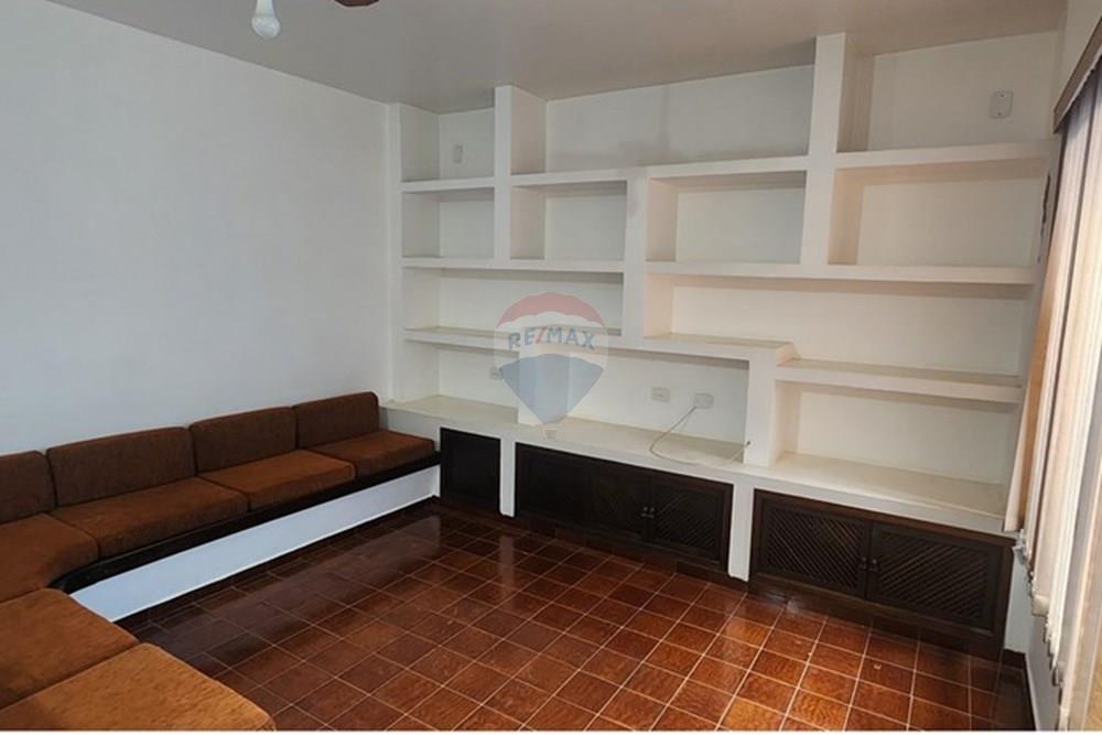 Casa Comercial - Alugar - Lins , São Paulo - WhatsApp Image 2025-06-05 at 13.49.08.jpeg - 631011013-1176