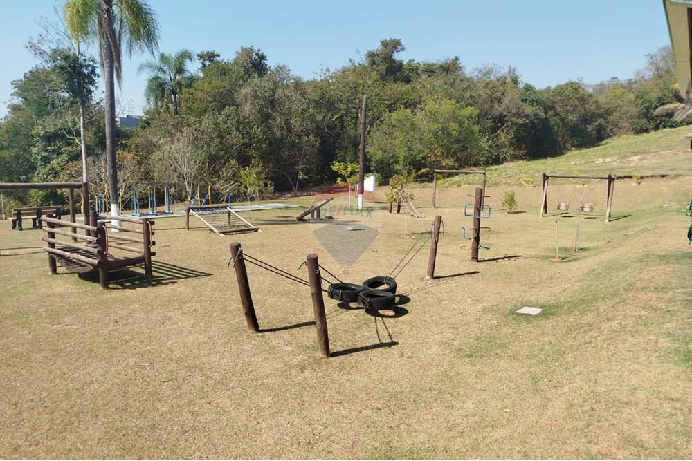 Casa de Condomínio à venda com 3 quartos, 300m² - Foto 35