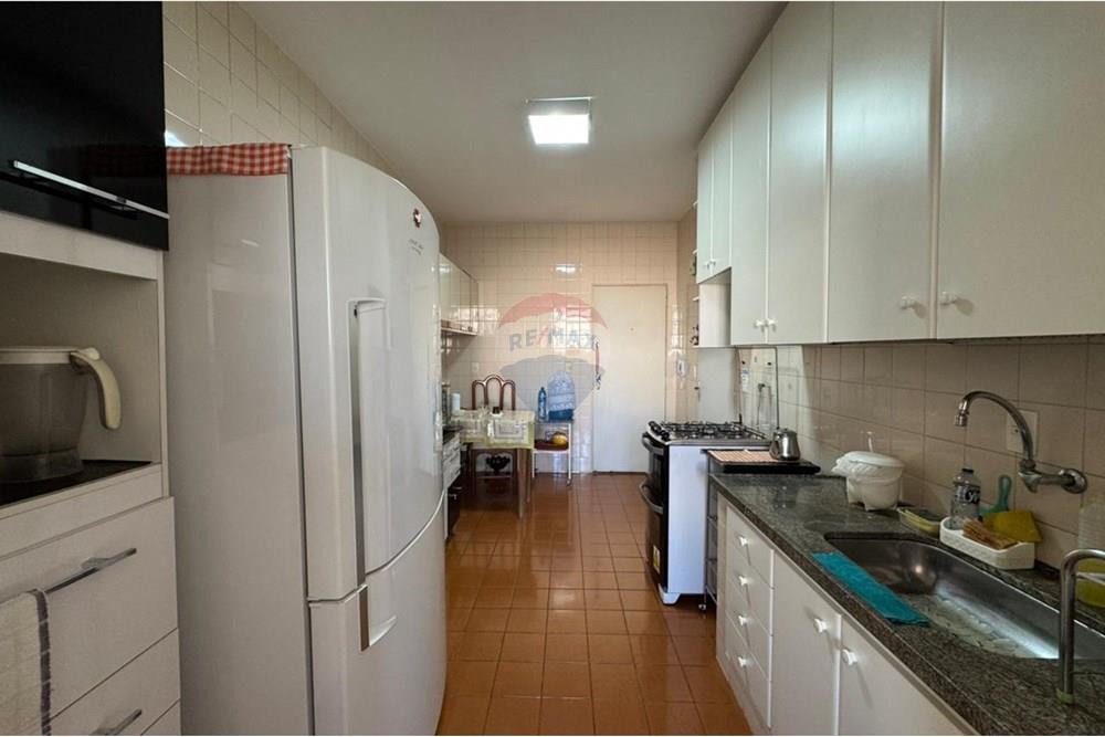 Apartamento com 3 quartos à venda, 137m² — foto 16 de 21