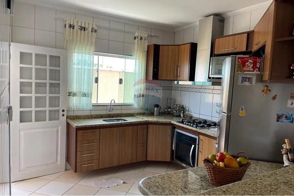 Casa - Venda - Jacareí , São Paulo - casa-com-3-quartos-a-venda-180m-no-jardim-terras-de-sao-joao-jacarei (20).jpg - 631501001-64