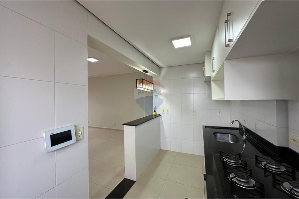Apartamento com 3 quartos à venda, 90m² — foto 8 de 20