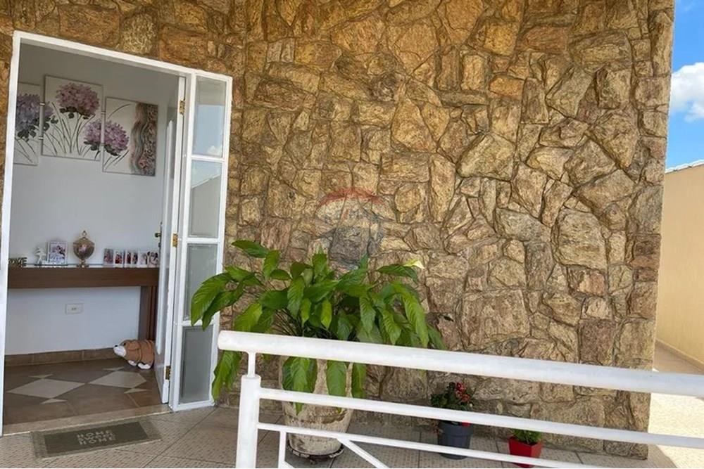 Casa - Venda - Jacareí , São Paulo - casa-com-3-quartos-a-venda-180m-no-jardim-terras-de-sao-joao-jacarei (4).jpg - 631501001-64