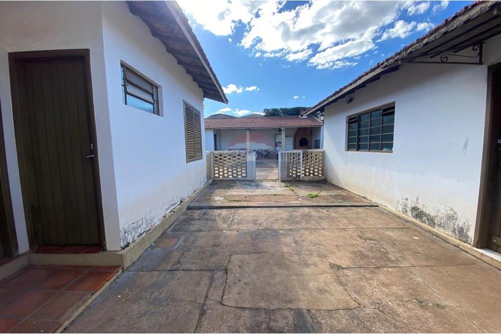 Casa - Venda - Botucatu , São Paulo - WhatsApp Image 2025-01-20 at 15.16.13 (17).jpeg - 630481016-158