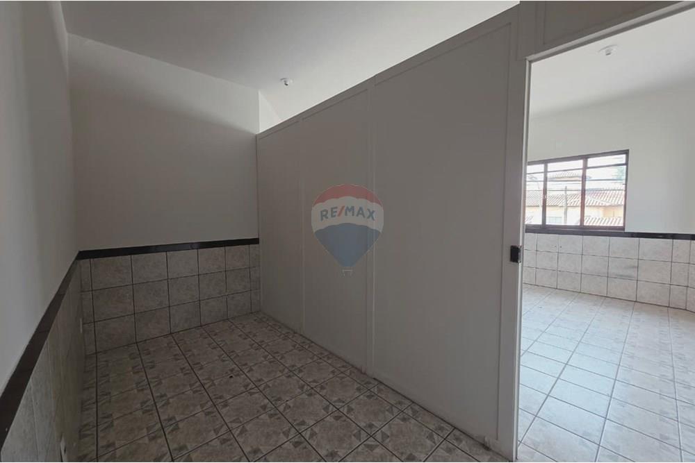 Ponto Comercial/ Loja - Alugar - Botucatu , São Paulo - WhatsApp Image 2025-09-19 at 14.54.12 (1).jpeg - 630111106-7