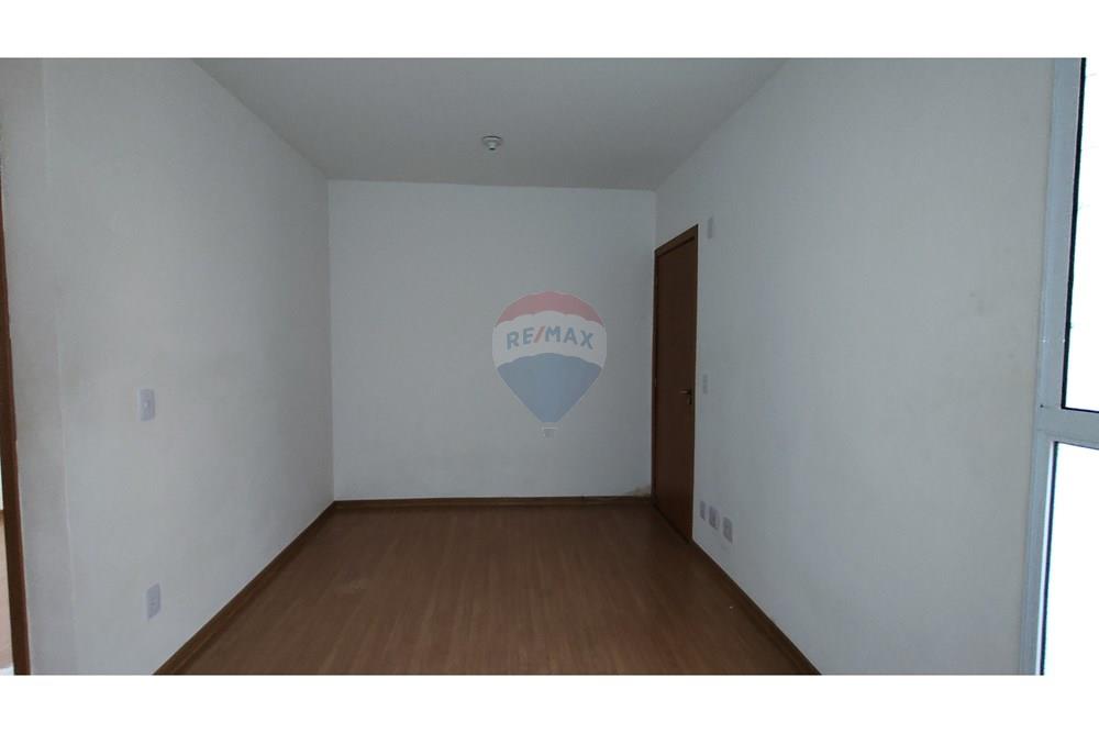 Apartamento com 2 quartos à venda, 39m² — foto 3 de 15