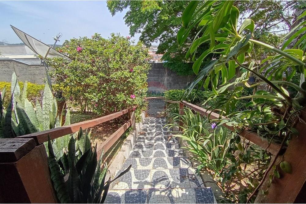 Casa - Venda - Cabreúva , São Paulo - Ivo escada lateral.jpg - 630531013-13