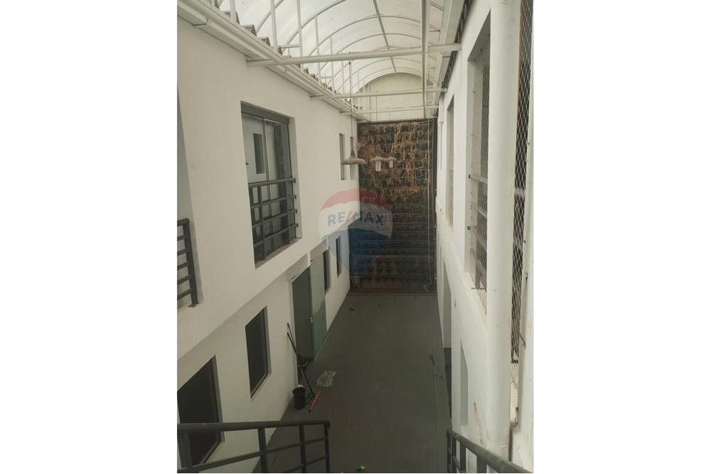 Casa Comercial - Alugar - Santo André , São Paulo - WhatsApp Image 2025-03-07 at 14.31.20 (2).jpeg - Corredor - 631341015-28