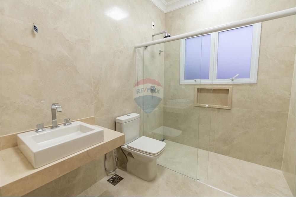 Sobrado - Venda - Botucatu , São Paulo - 7a83b5cd-2f42-4bc1-9668-602e0c6441dc.jpeg - 630111006-969