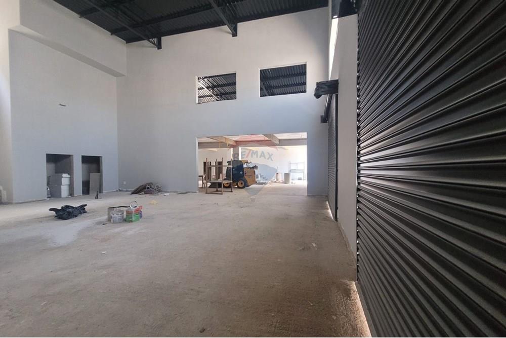 Ponto Comercial/ Loja - Alugar - Votorantim , São Paulo - 186f947a-6e4b-4034-8cac-3892c660b09f.jpeg - 630591167-72