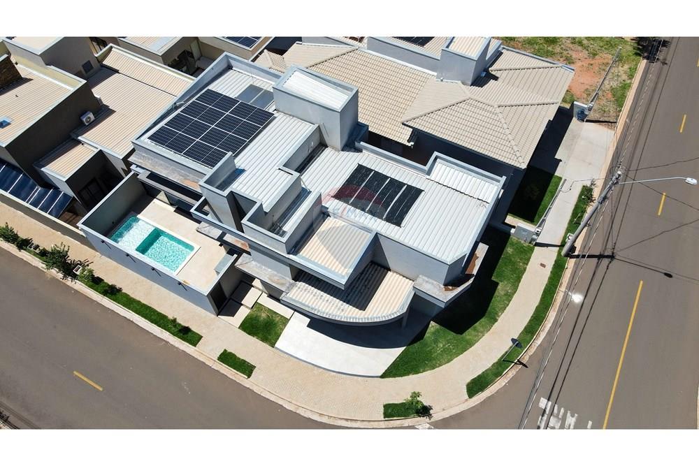 Casa de Condomínio com 3 quartos à venda, 181m² — foto 4 de 22