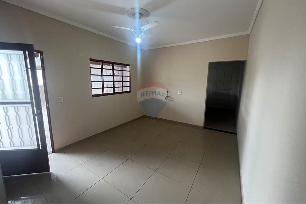 Casa - Alugar - Caçapava , São Paulo - WhatsApp Image 2025-10-13 at 12.03.11 (1).jpeg - Sala - 631431001-420