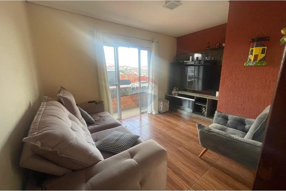 Casa à venda com 3 quartos, 218m² - Foto 5