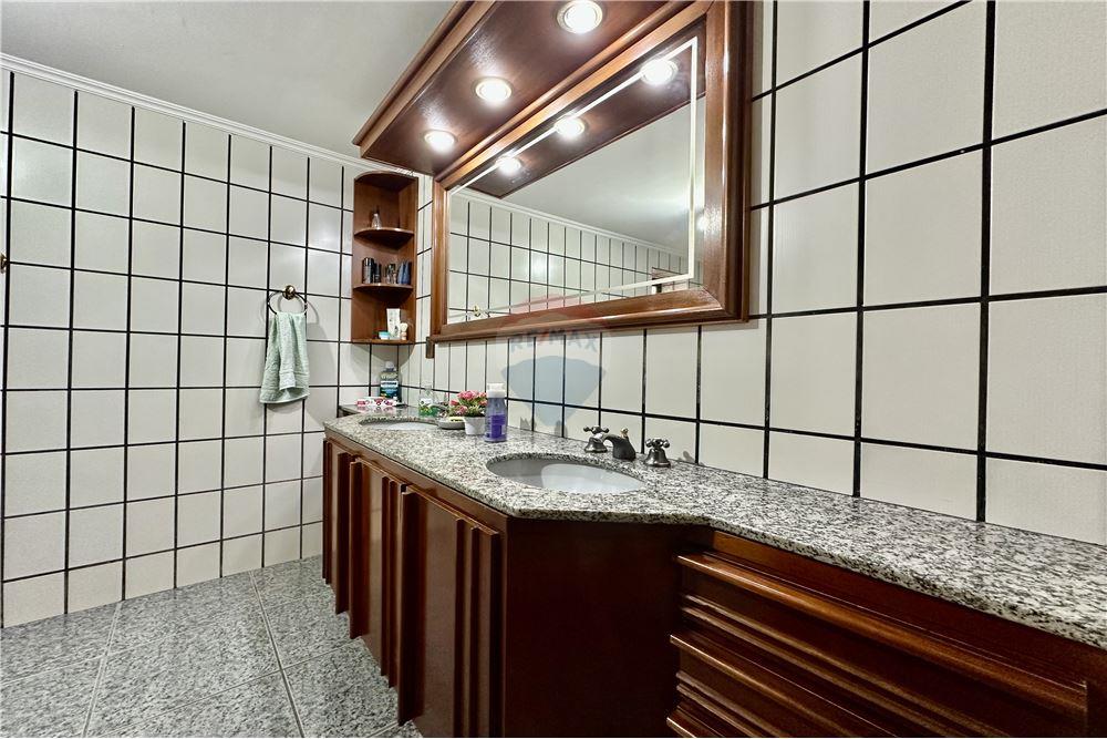 Apartamento com 3 quartos à venda, 134m² — foto 13 de 24