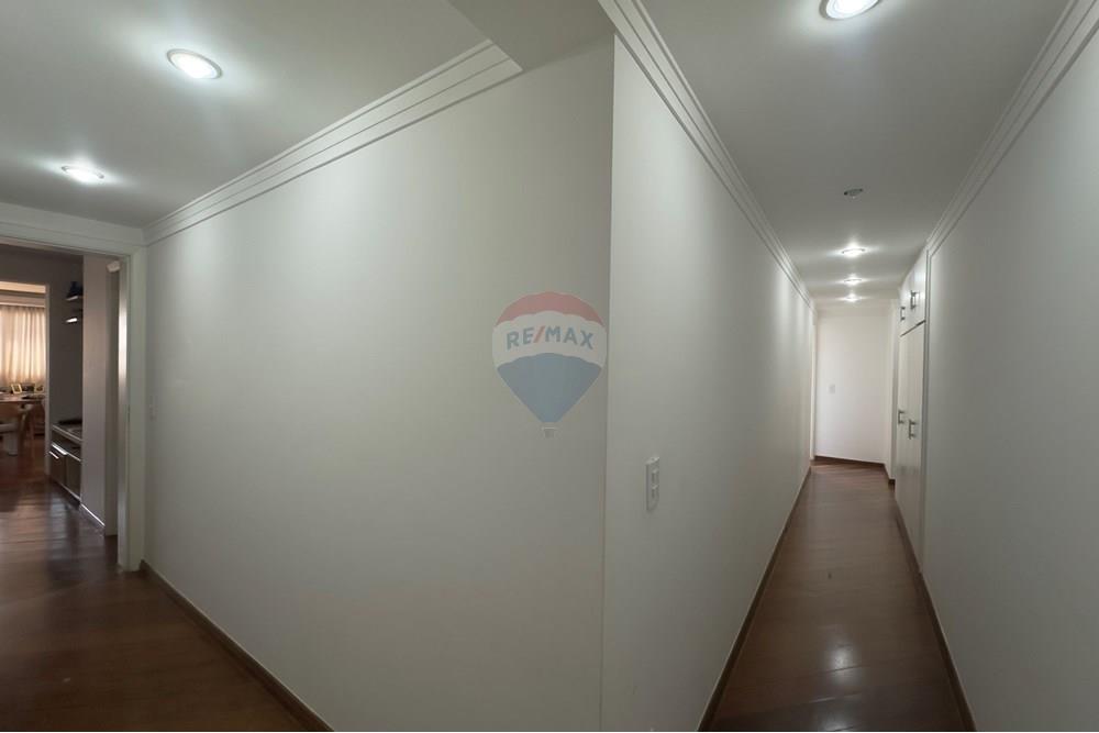 Apartamento com 3 quartos à venda, 193m² — foto 10 de 31