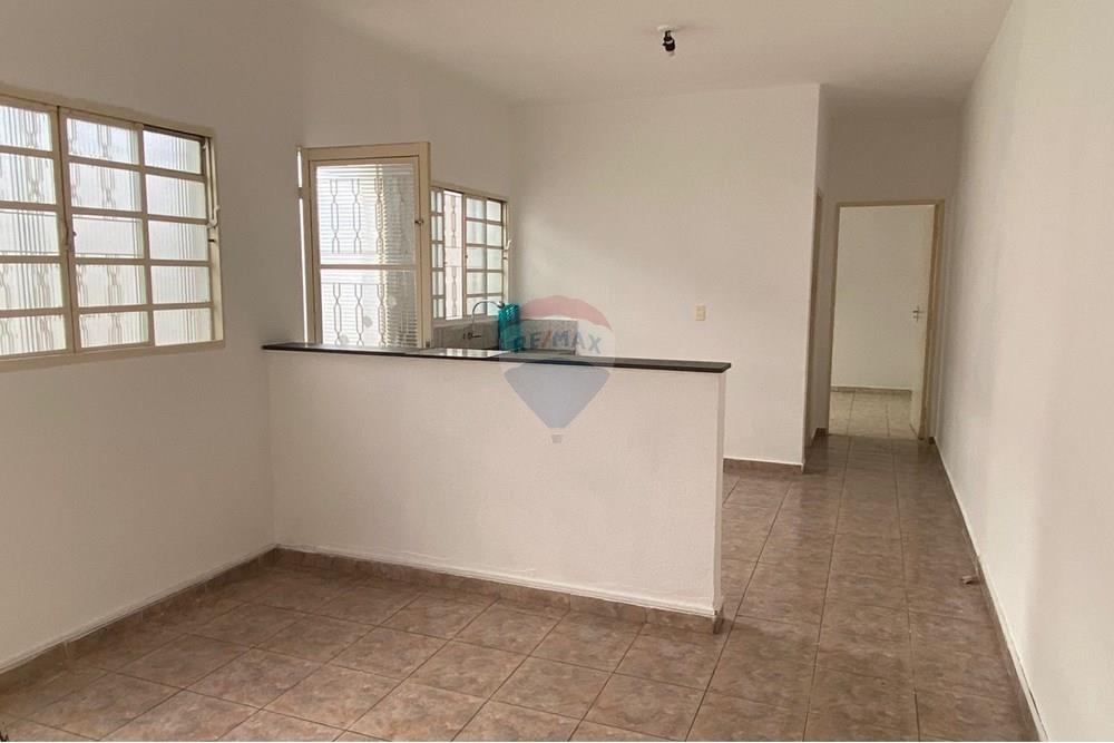 Casa - Alugar - Salto de Pirapora , São Paulo - WhatsApp Image 2025-07-16 at 10.19.56 (11).jpeg - 631181001-537