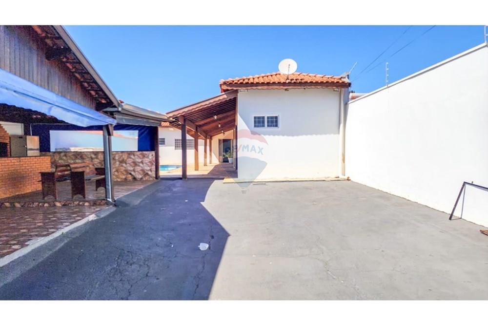 Casa - Venda - Botucatu , São Paulo - WhatsApp Image 2025-09-04 at 16.22.07.jpeg - 630481010-248