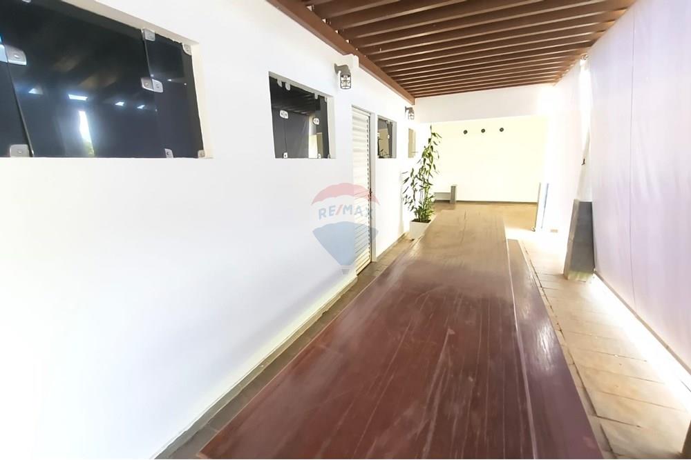 Casa com 3 quartos à venda, 422m² — foto 16 de 19