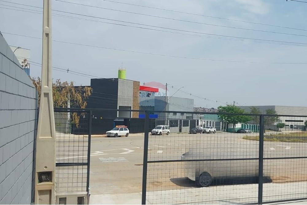 Depósito-Galpão-Armazém para alugar, 765m² - Foto 4