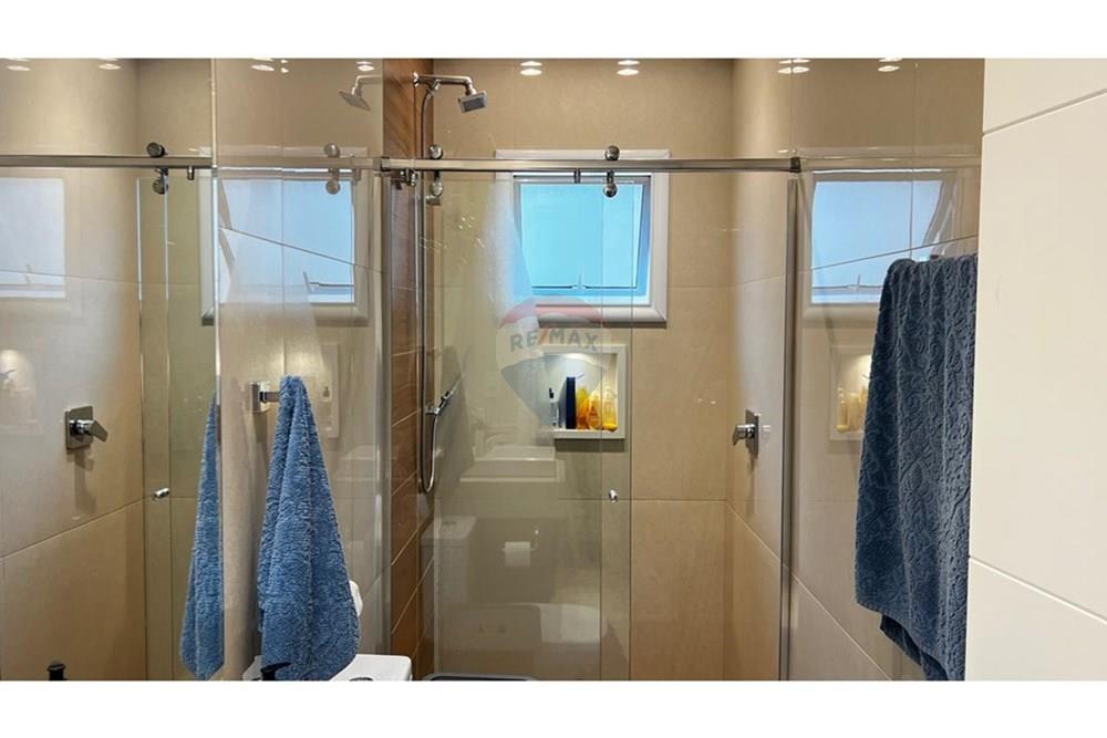 Casa de Condomínio - Alugar - Votorantim , São Paulo - suite quarto com sacada.jpg - 630601179-15