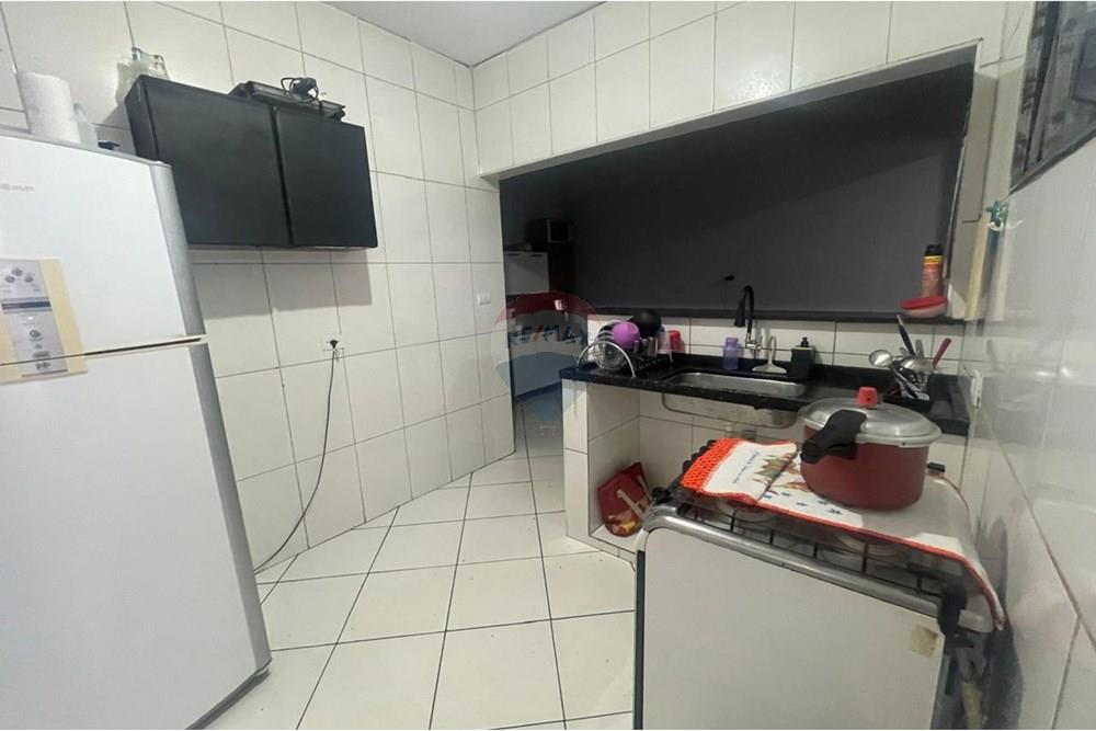 Casa à venda com 3 quartos, 218m² - Foto 33
