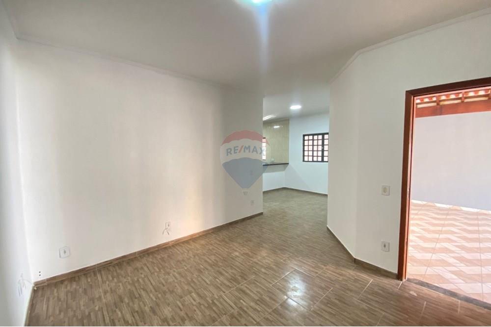 Casa - Alugar - Botucatu , São Paulo - WhatsApp Image 2025-09-02 at 15.09.10 (4).jpeg - 630481079-190