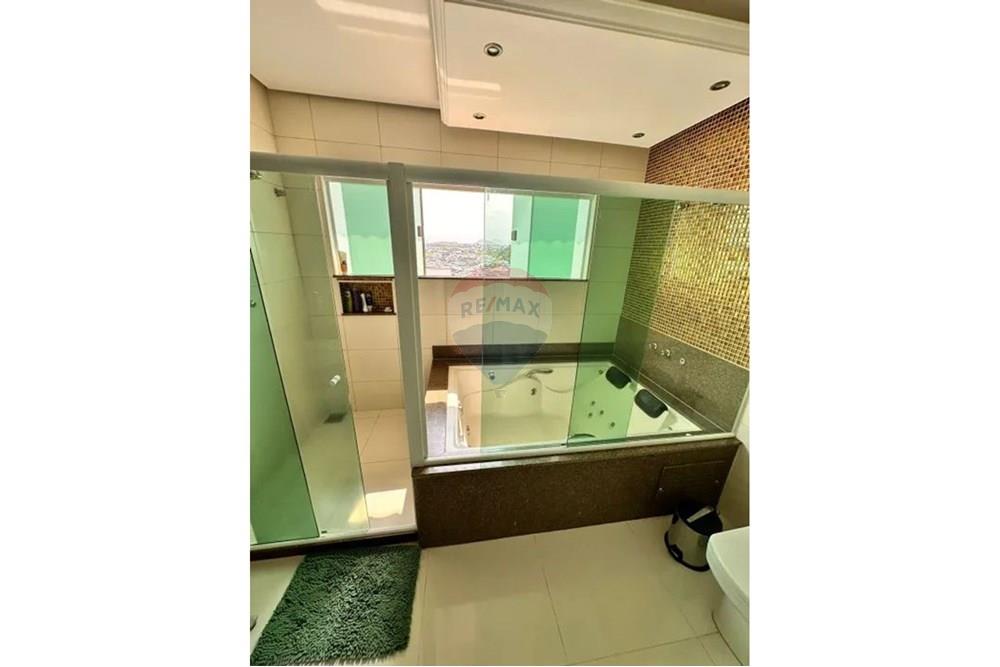 Casa - Venda - Macaé , Rio de Janeiro - WhatsApp Image 2025-05-07 at 11.14.51 AM (2).jpeg - 631461044-117