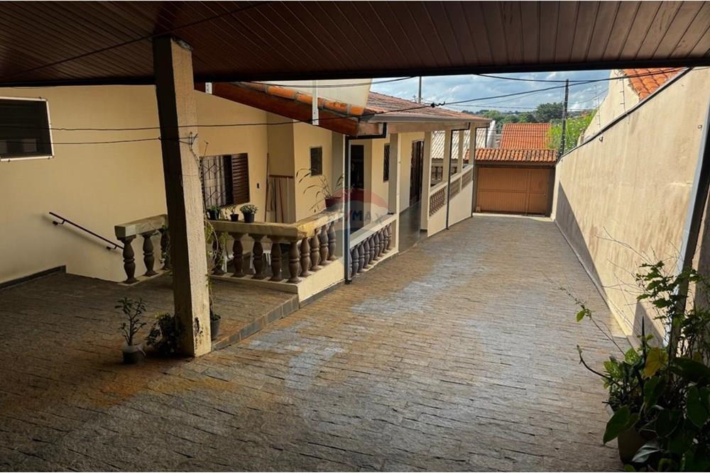 Casa à venda com 3 quartos, 201m² - Foto 10