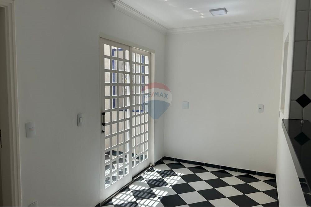 Casa - Alugar - Botucatu , São Paulo - WhatsApp Image 2025-10-30 at 09.02.21 (1).jpeg - 630481137-36