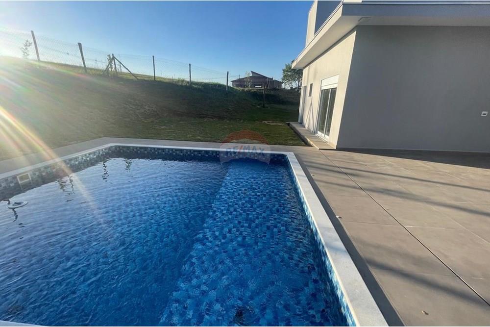 Casa de Condomínio à venda com 3 quartos, 300m² - Foto 19