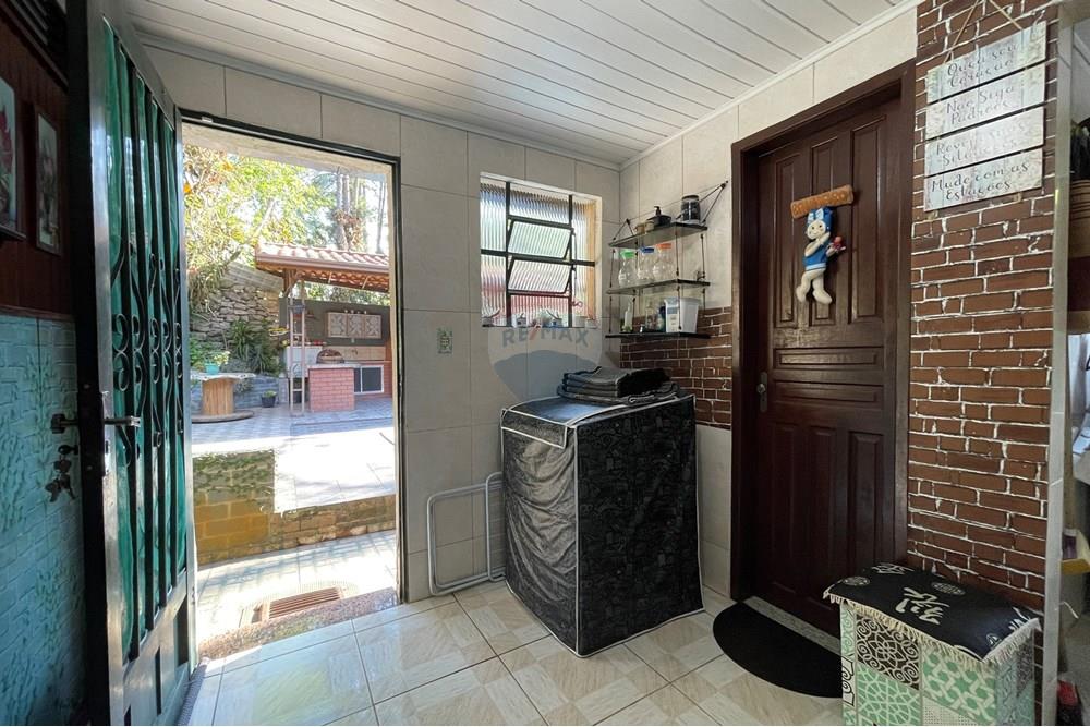 Casa - Venda - Nova Friburgo , Rio de Janeiro - 4898C5B3-FECB-4329-A551-3F9CF521BD7A.JPG - 630551071-33