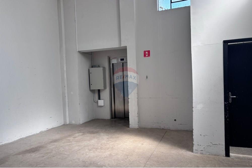 Ponto Comercial/ Loja - Alugar - Botucatu , São Paulo - IMG-20251008-WA0147.jpg - 630111007-1380