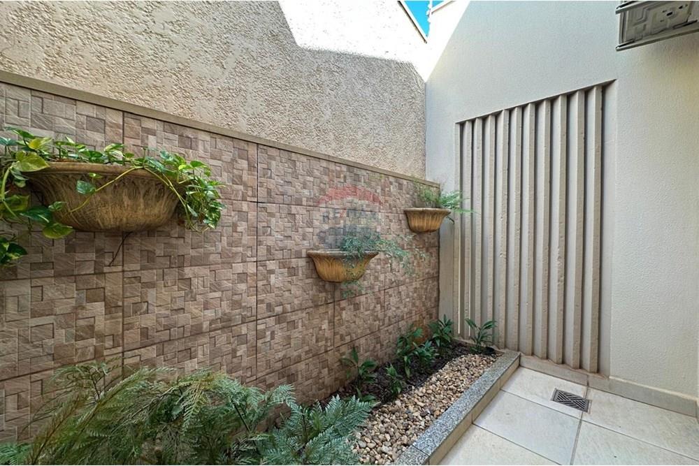 Casa com 3 quartos à venda, 133m² — foto 10 de 31