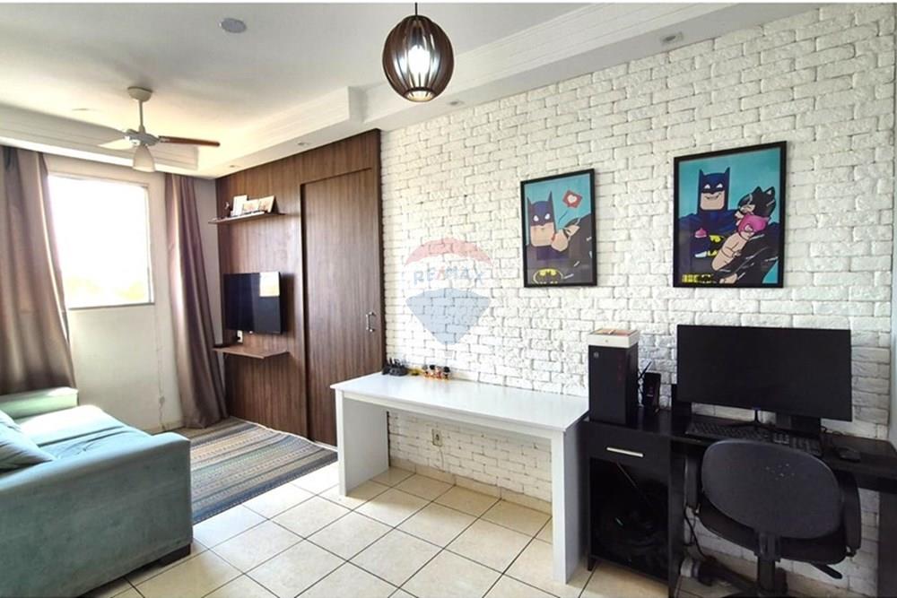 Apartamento com 2 quartos à venda, 45m² — foto 1 de 20