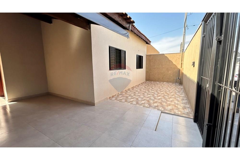 Casa com 3 quartos à venda, 150m² — foto 3 de 24