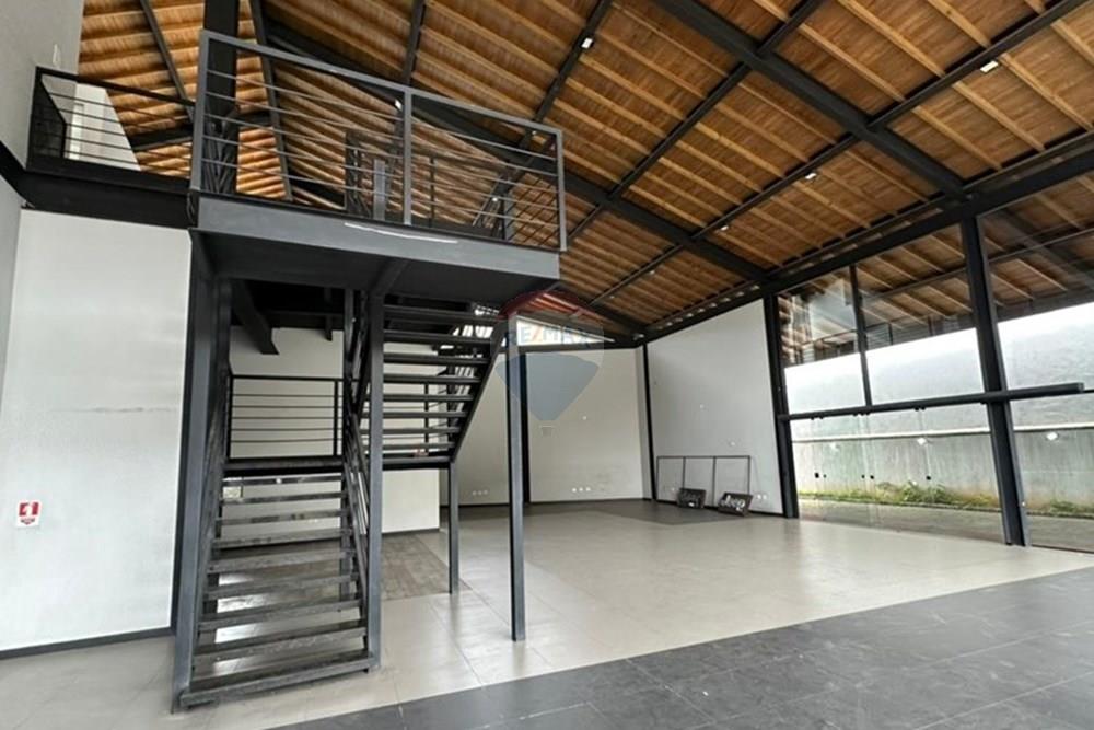 Ponto Comercial/ Loja - Alugar - Petrópolis , Rio de Janeiro - e850a1cc-35e8-4d23-a870-0e0c1317ddb0.jpg - 631611008-32