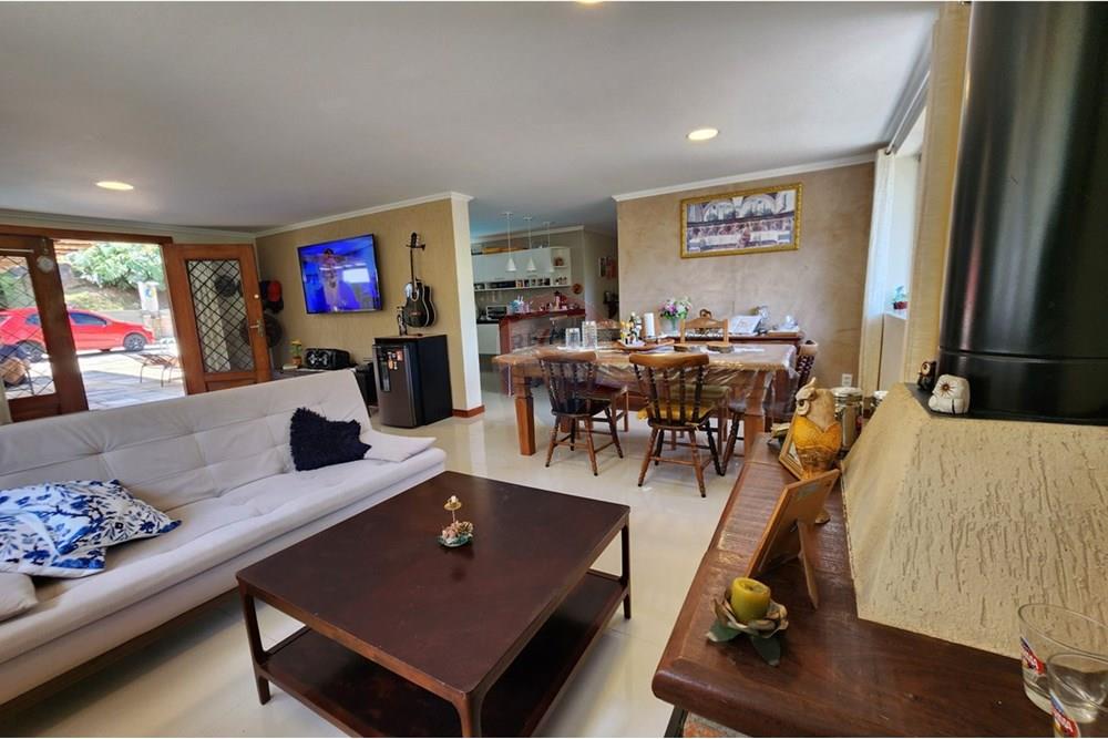 Casa - Venda - Petrópolis , Rio de Janeiro - 0e8f03db2f6660d18ee4943c9d9024587111603f249ab626b808bcee6909e7df.jpeg - 631611005-5