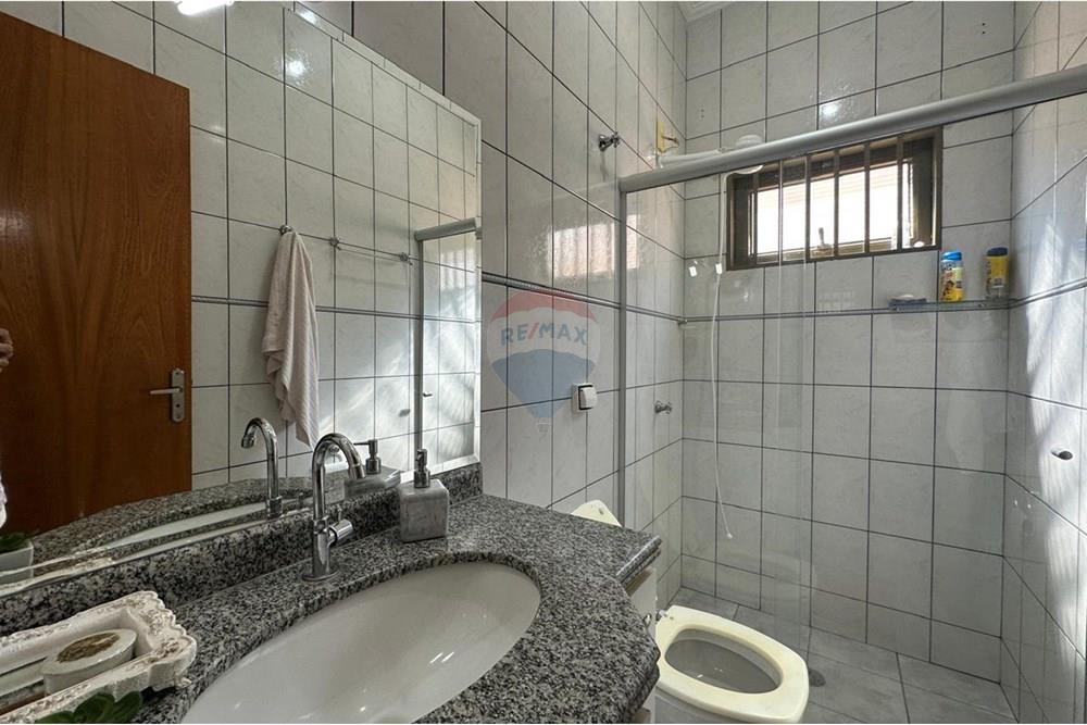 Casa com 3 quartos à venda, 133m² — foto 17 de 31