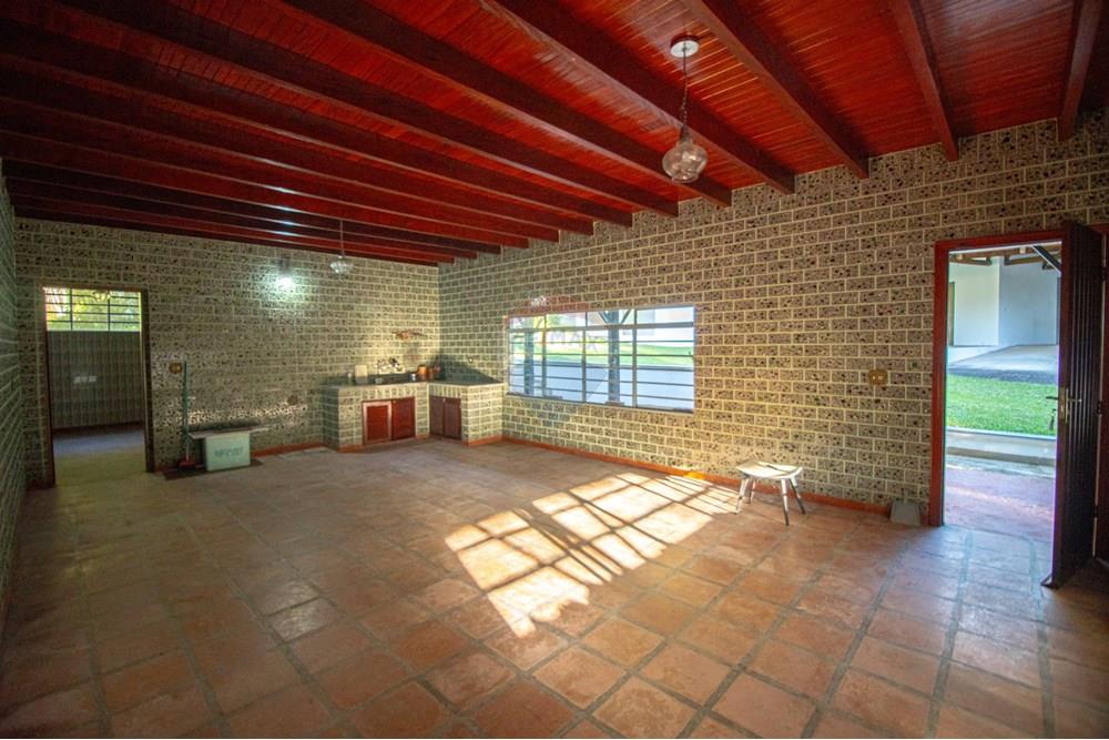 Chácara / Sítio / Fazenda - Venda - Mogi das Cruzes , São Paulo - DSC06208.jpg - Cozinha - 631251031-4